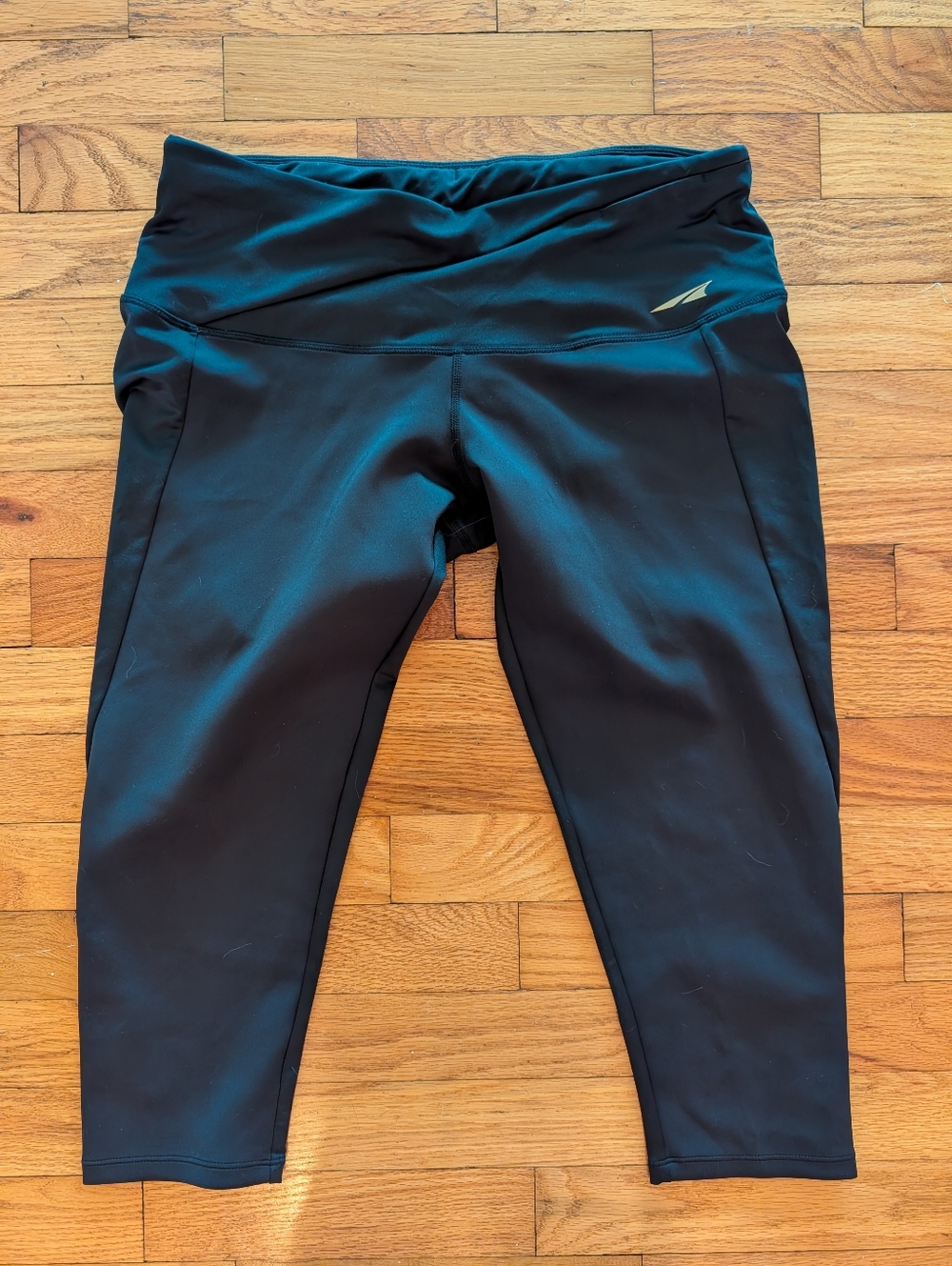 Altra Running Women's Large 3/4 Tights